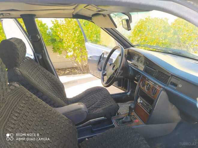 Mercedes 190 1990, 195,000 km - 2.0 l - Bakı