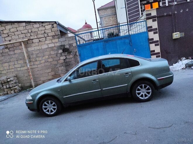 Volkswagen Passat 2003, 233,000 km - 1.8 l - Xırdalan