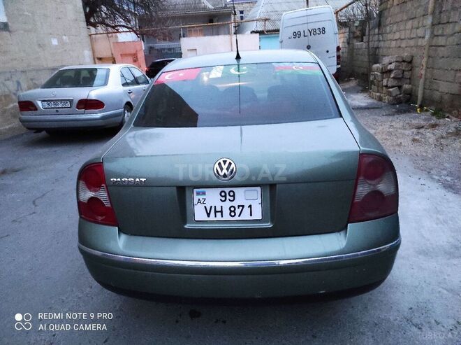 Volkswagen Passat 2003, 233,000 km - 1.8 l - Xırdalan