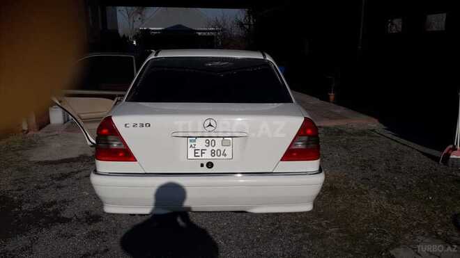 Mercedes C 220 1997, 295,045 km - 2.2 л - Bərdə