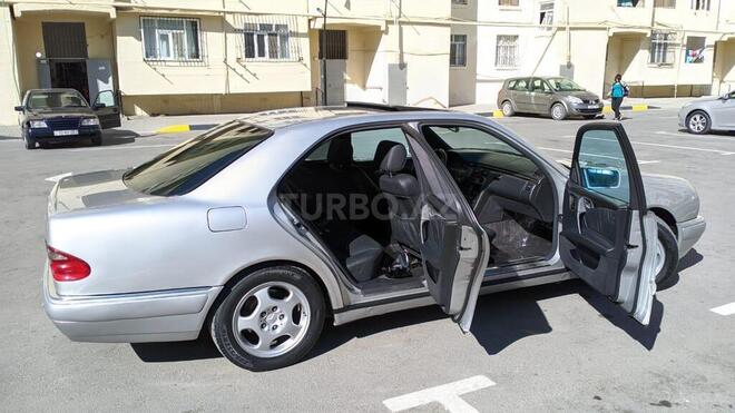 Mercedes E 320 1998, 334,000 km - 3.2 l - Bakı