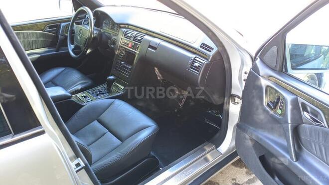 Mercedes E 320 1998, 334,000 km - 3.2 l - Bakı