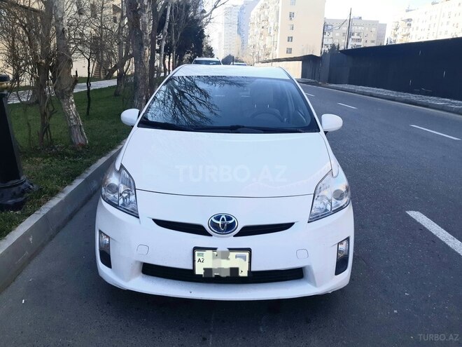 Toyota Prius 2011, 157,000 km - 1.8 l - Bakı