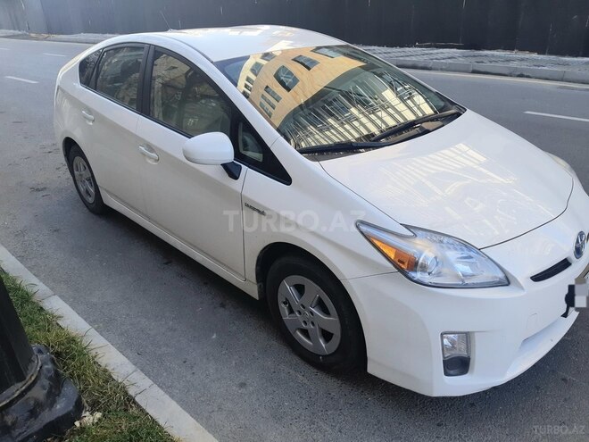 Toyota Prius 2011, 157,000 km - 1.8 l - Bakı