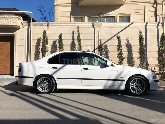 BMW 525 2002, 263,000 km - 2.5 l - Bakı
