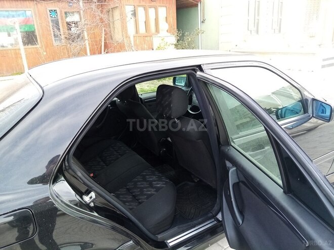 Mercedes C 200 1998, 244,000 km - 2.0 l - Sumqayıt
