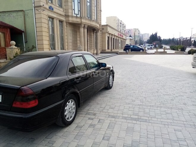 Mercedes C 200 1998, 244,000 km - 2.0 l - Sumqayıt