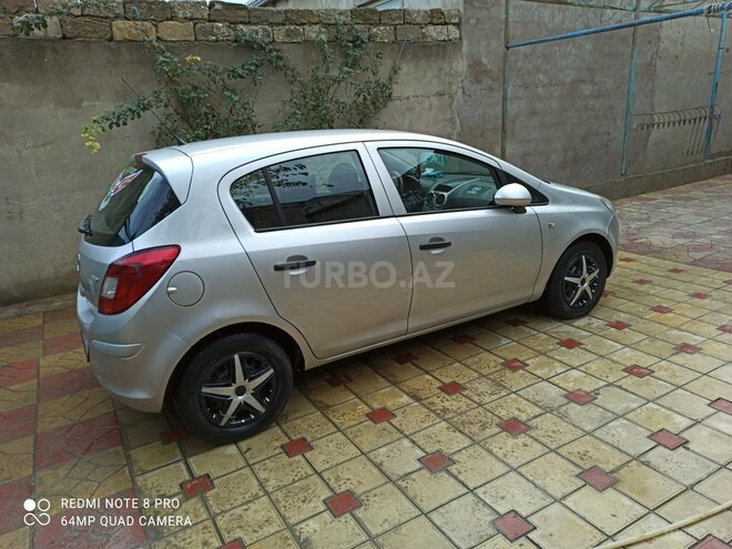 Opel Corsa 2008, 267,000 km - 1.3 л - Bakı