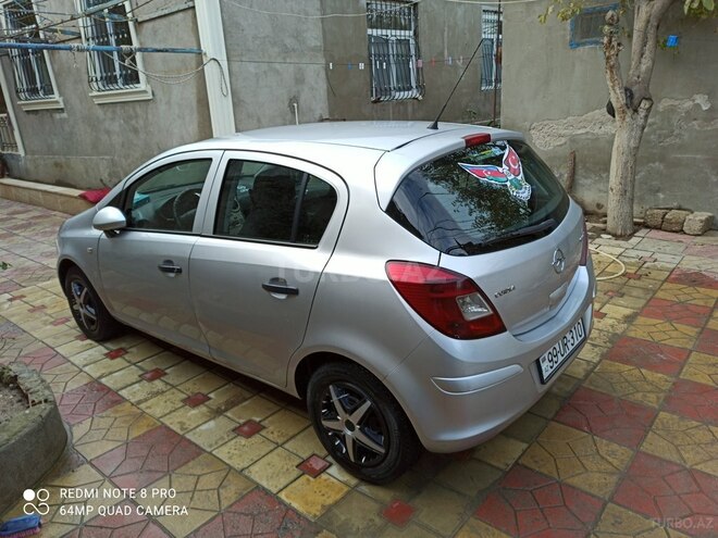 Opel Corsa 2008, 267,000 km - 1.3 л - Bakı