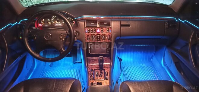 Mercedes E 320 2000, 280,317 km - 3.2 л - Bakı