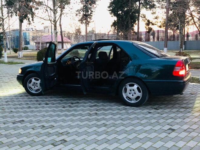Mercedes C 180 1994, 211,474 km - 1.8 l - Sabirabad
