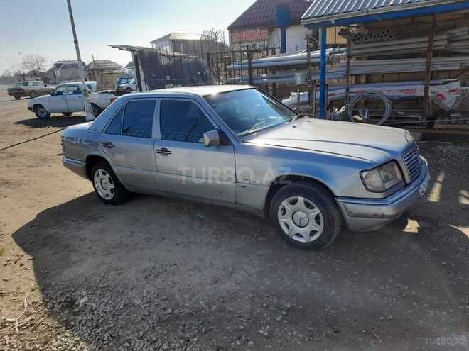 Mercedes E 300 1990, 359,999 km - 3.0 l - Lənkəran
