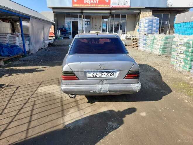 Mercedes E 300 1990, 359,999 km - 3.0 l - Lənkəran