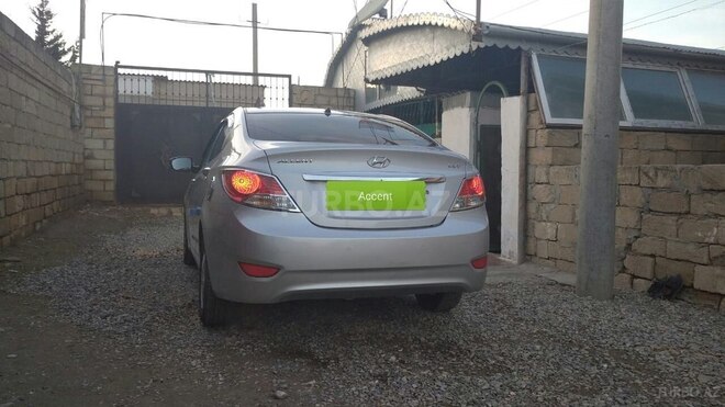 Hyundai Accent 2012, 61,000 km - 1.4 л - Bakı