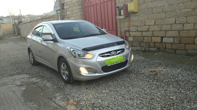 Hyundai Accent 2012, 61,000 km - 1.4 л - Bakı