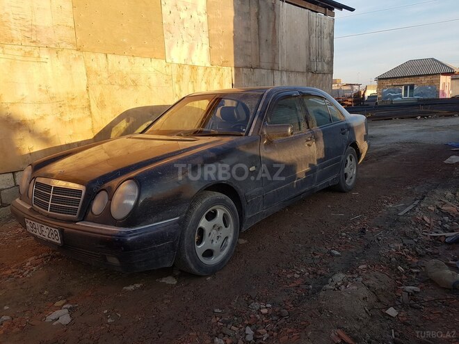 Mercedes E 220 1997, 354,988 km - 2.2 л - Bakı