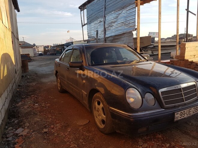 Mercedes E 220 1997, 354,988 km - 2.2 л - Bakı