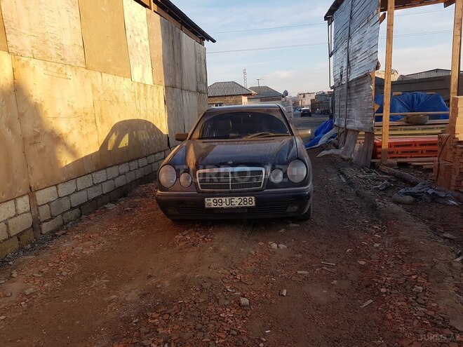 Mercedes E 220 1997, 354,988 km - 2.2 л - Bakı