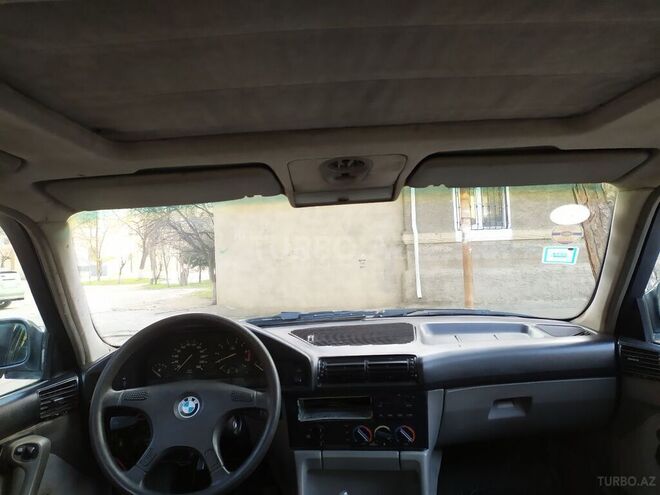 BMW 525 1988, 346,967 km - 2.5 l - Sumqayıt