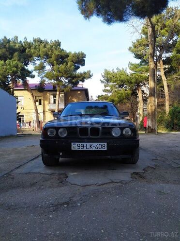 BMW 525 1988, 346,967 km - 2.5 l - Sumqayıt