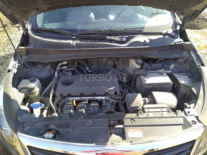 Kia Sportage 2012, 41,000 km - 2.0 l - Quba