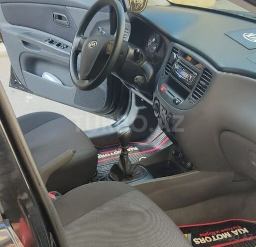 Kia Rio 2006, 219,000 km - 1.4 l - Bakı