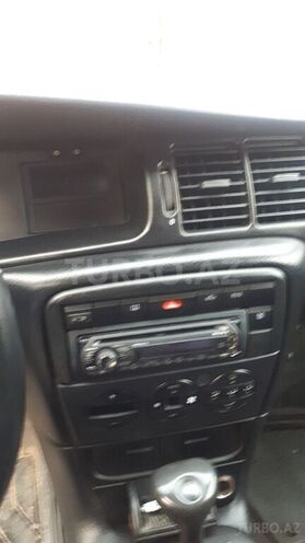 Opel Vectra 1999, 301,000 km - 2.0 l - Bakı