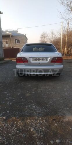 Mercedes E 280 1996, 390,000 km - 2.8 l - Balakən