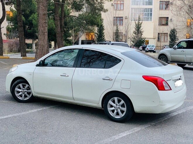 Nissan Sunny 2013, 155,000 km - 1.5 l - Bakı