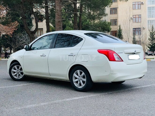 Nissan Sunny 2013, 155,000 km - 1.5 l - Bakı