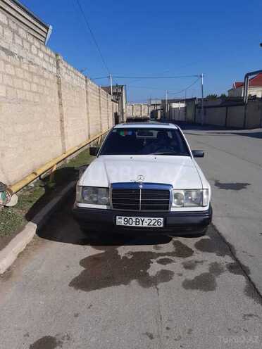 Mercedes E 230 1988, 424,313 km - 2.3 l - Bakı
