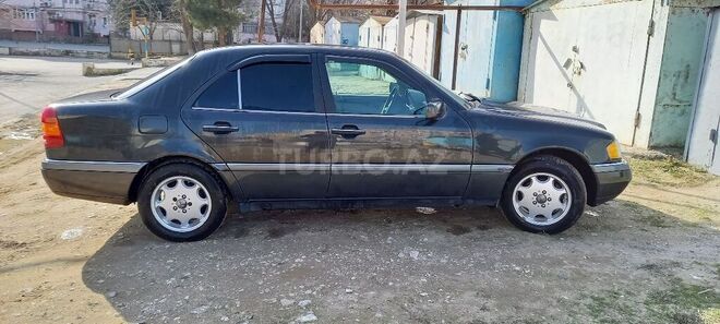 Mercedes C 220 1995, 274,582 km - 2.2 l - Sumqayıt
