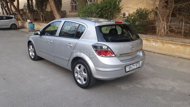 Opel Astra 2007, 194,000 km - 1.3 л - Bakı