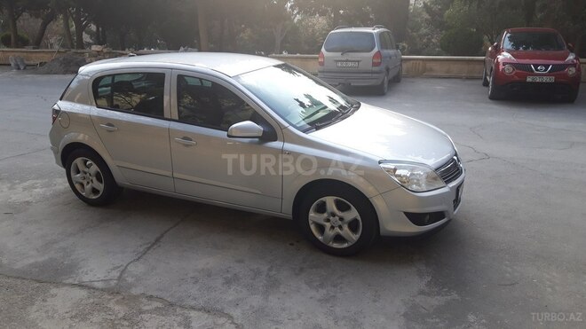 Opel Astra 2007, 194,000 km - 1.3 л - Bakı