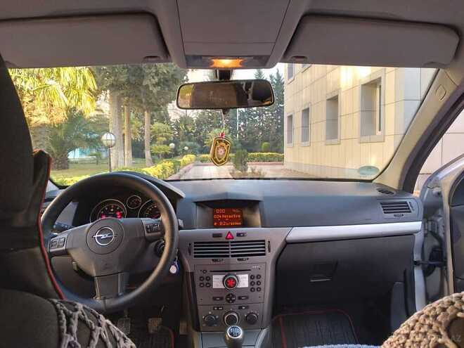 Opel Astra 2006, 220,000 km - 1.4 л - Sumqayıt