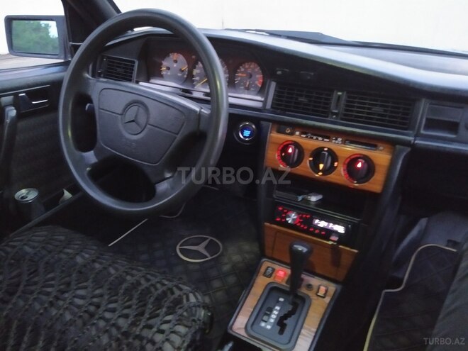 Mercedes 190 1992, 365,151 km - 2.0 l - Sumqayıt