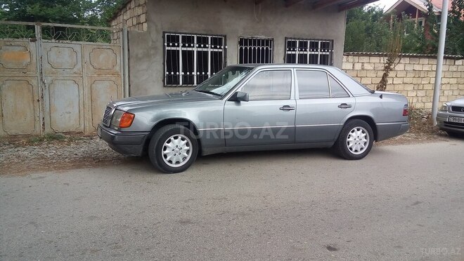 Mercedes E 200 1992, 387,500 km - 2.0 л - Bakı