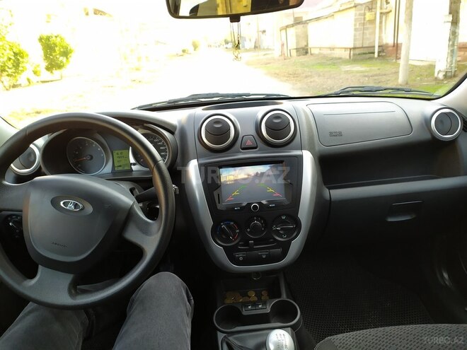 LADA (VAZ) Granta 2015, 49,500 km - 1.6 l - Salyan