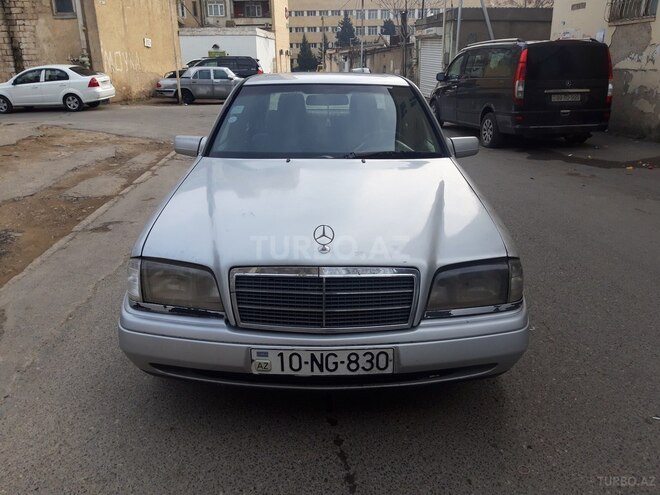 Mercedes C 180 1993, 196,300 km - 1.8 л - Bakı