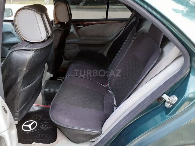 Mercedes E 230 1996, 395,000 km - 2.3 l - Sumqayıt