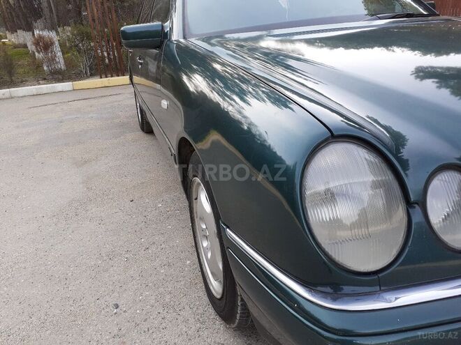 Mercedes E 230 1996, 395,000 km - 2.3 l - Sumqayıt