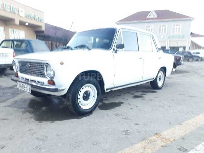 LADA (VAZ) 21011 1978, 636,378 km - 1.5 l - Quba