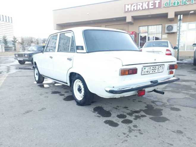 LADA (VAZ) 21011 1978, 636,378 km - 1.5 l - Quba
