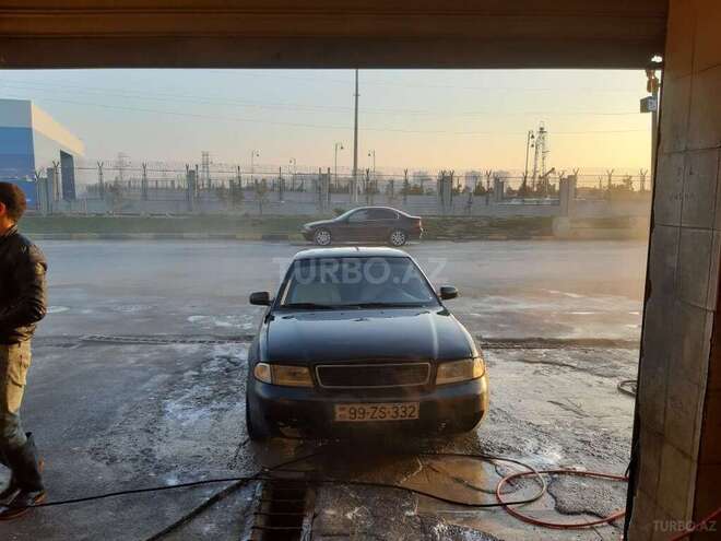 Audi A4 1998, 360,000 km - 2.8 l - Bakı