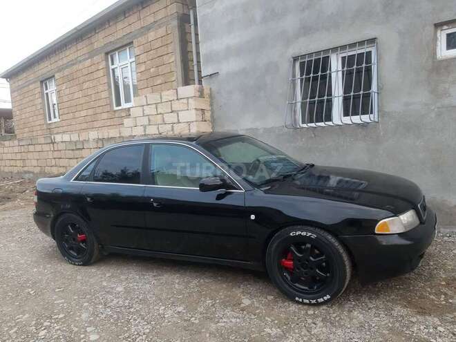 Audi A4 1998, 360,000 km - 2.8 l - Bakı