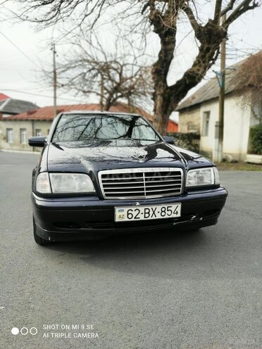 Mercedes C 220 1998, 283,500 km - 2.2 л - Zaqatala
