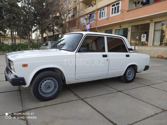 LADA (VAZ) 2107 2009, 140,000 km - 1.6 l - Bakı