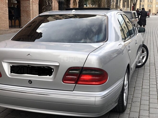 Mercedes E 240 2001, 214,492 km - 2.4 l - Gəncə
