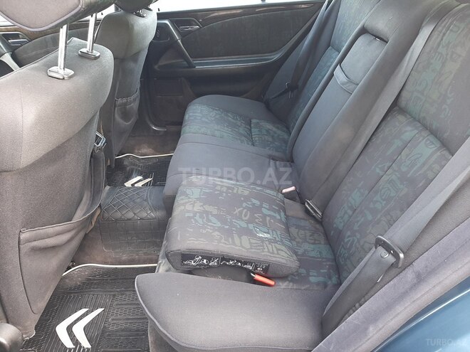 Mercedes E 220 1998, 650,000 km - 2.2 l - Bakı