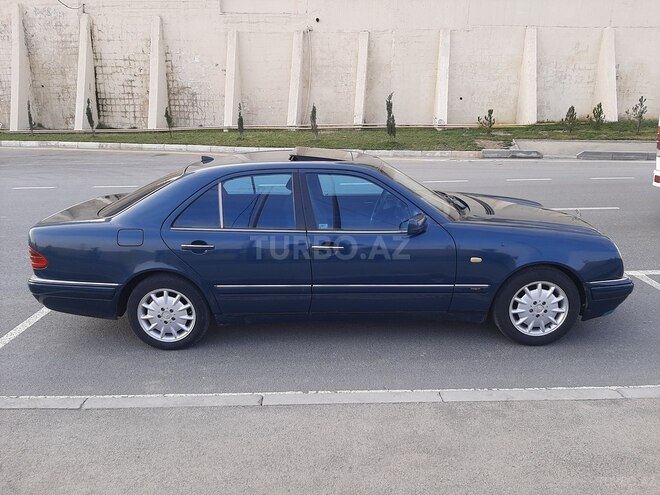 Mercedes E 220 1998, 650,000 km - 2.2 l - Bakı